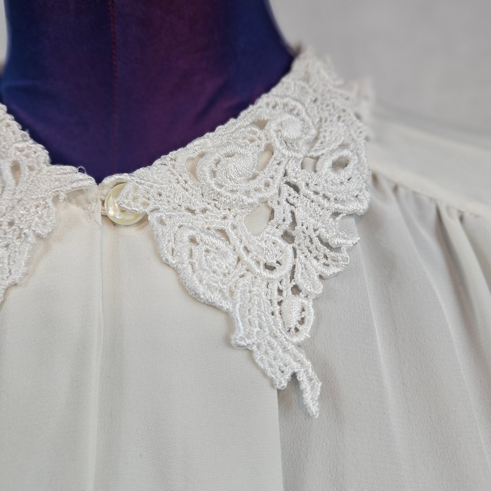 Vintage Impressions of California Ivory Blouse Lace Crochet Collar Size 10 H52 - Picture 3 of 8